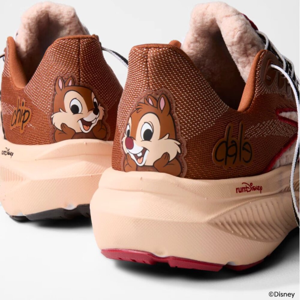 *RUN DISNEY* 2026 WDW Marathon Brooks Ghost 17 Chip n' Dale Womens, 10.5M -NEW! - Picture 11 of 15